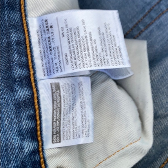 Vintage Levi’s 514 jeans - Picture 6 of 15